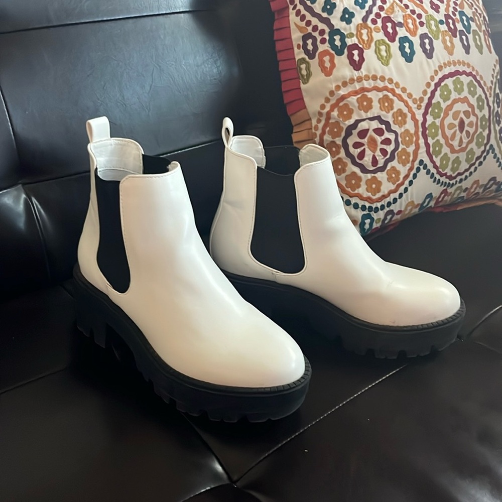 White Chelsea platform boots